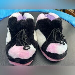Kids Plush Lace-Up Slippers - Black, White & Pink